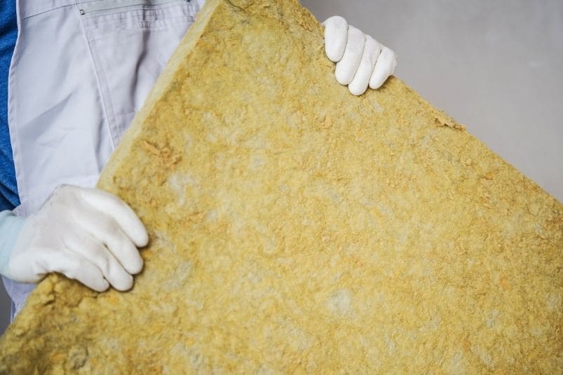 aislar pared del calor