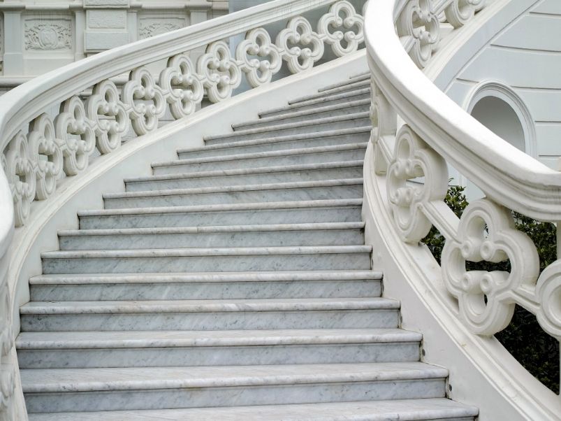 barandilla de piedra