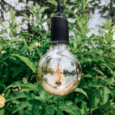 Instalamos la iluminación para tu jardín