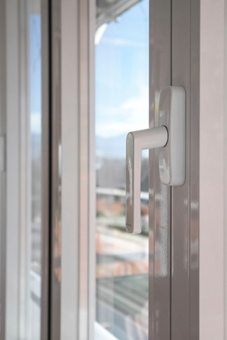 Ventanas de aluminio con persiana