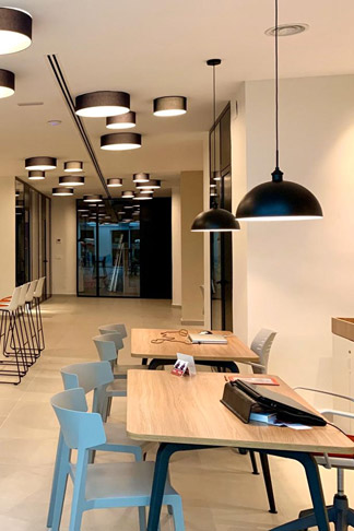 Realizamos reformas integrales para locales 