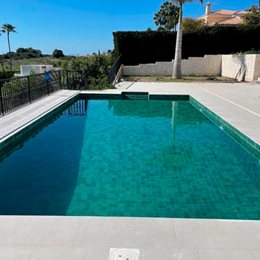 Reforma de piscina y exterior en Costa del Sol